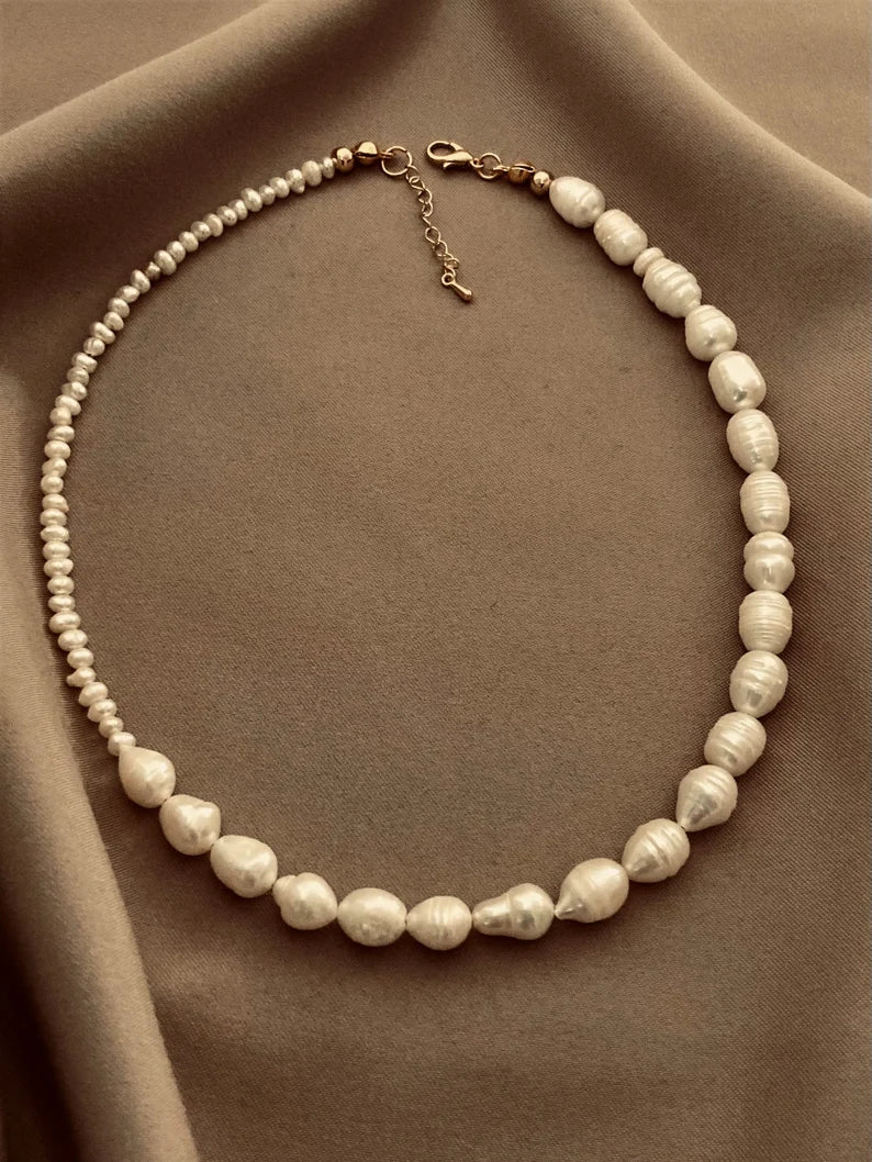 Natural pearl necklace "Nina"
