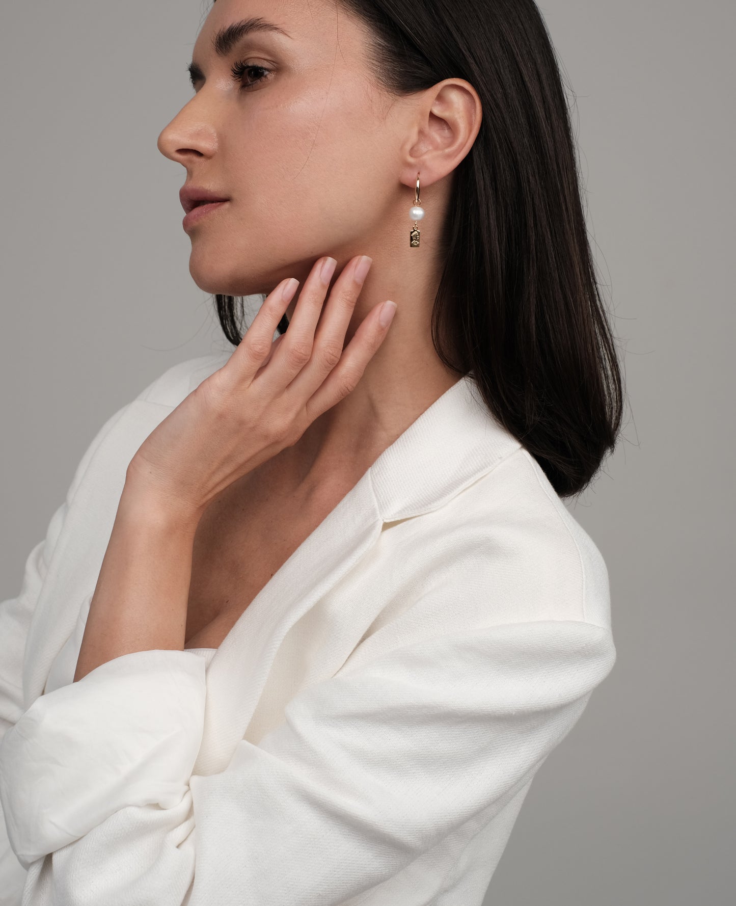 Gold plated earrings with natural pearls "Queen"