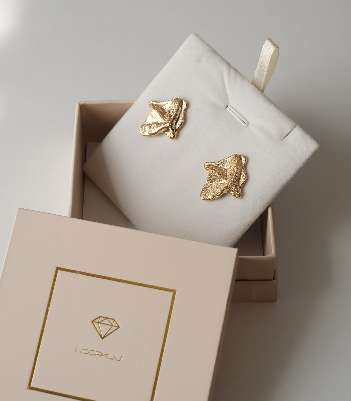 Kõrvarõngad "Leaf"
