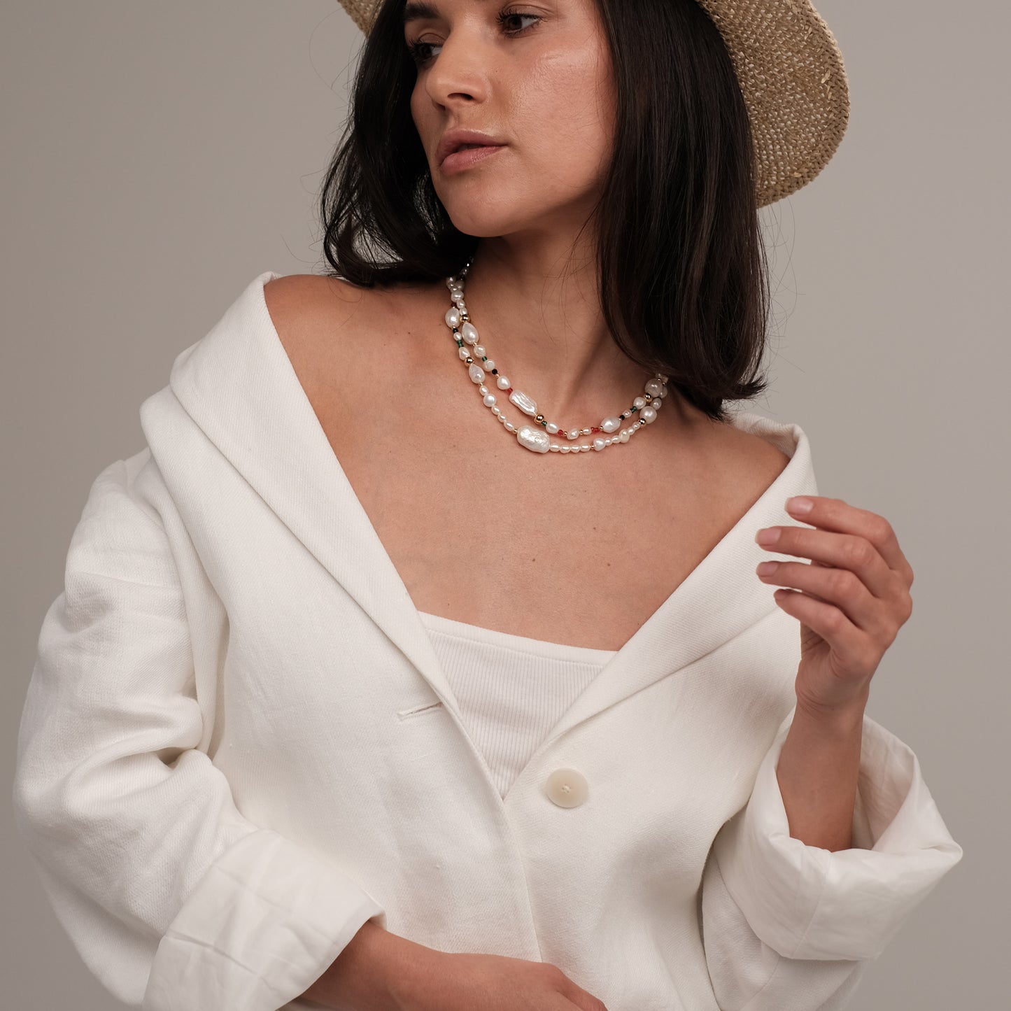 Natural pearl necklace "Longysh"