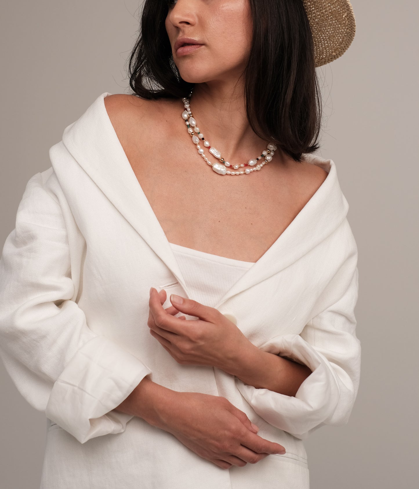 Natural pearl necklace "Longysh"
