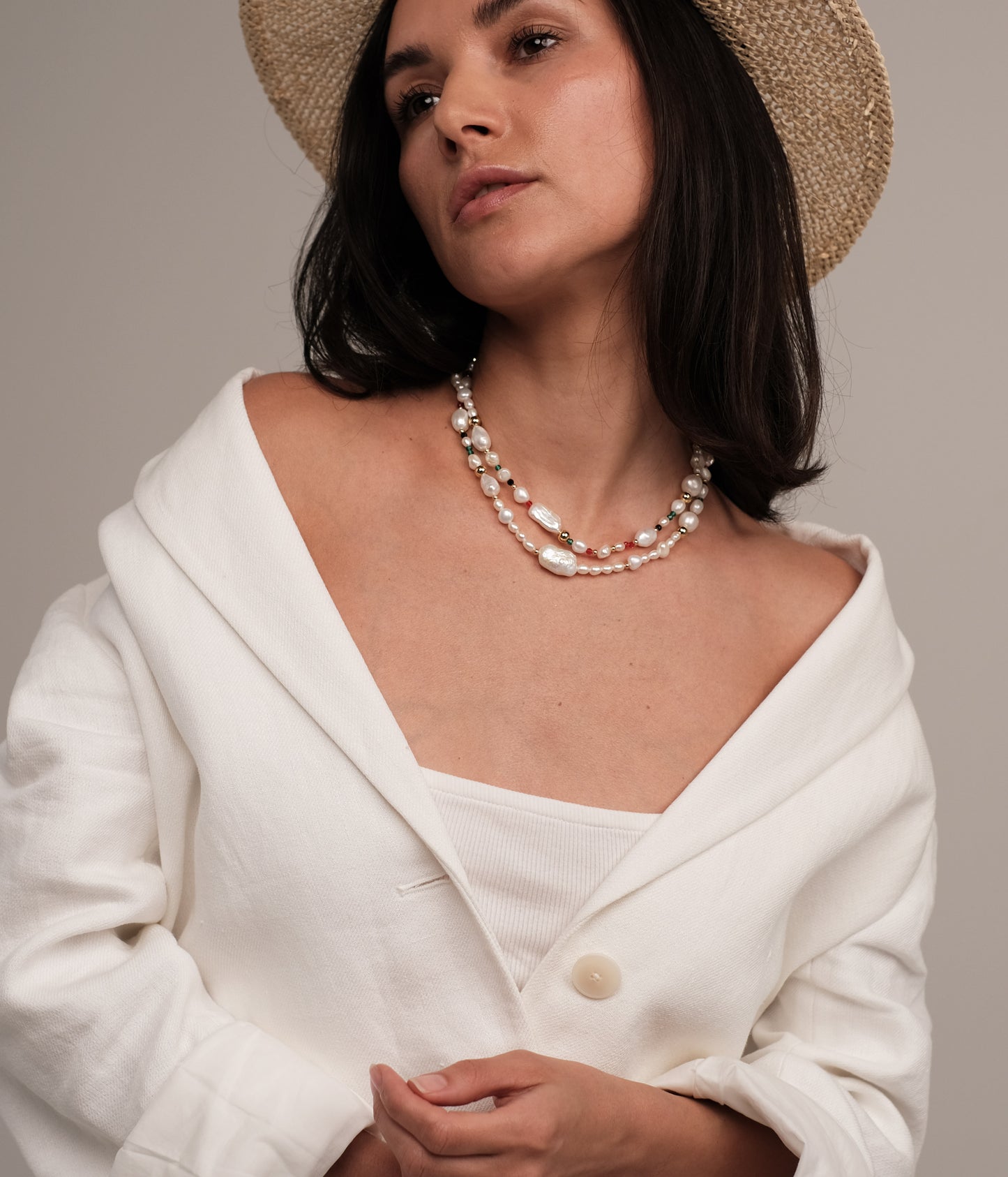 Natural pearl necklace "Longysh"