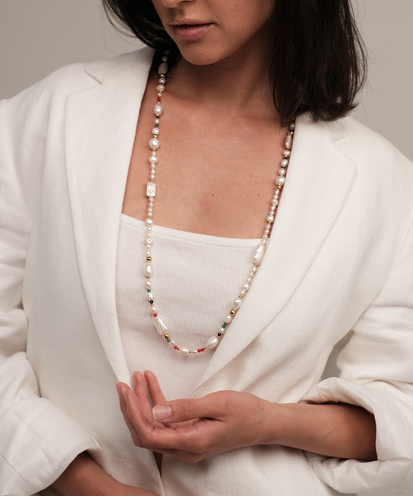 Natural pearl necklace "Longysh"