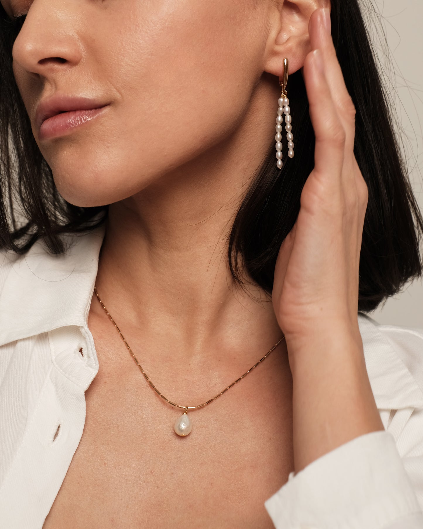 Apzeltīta kaklarota ar dabīgo pērli, 8mm