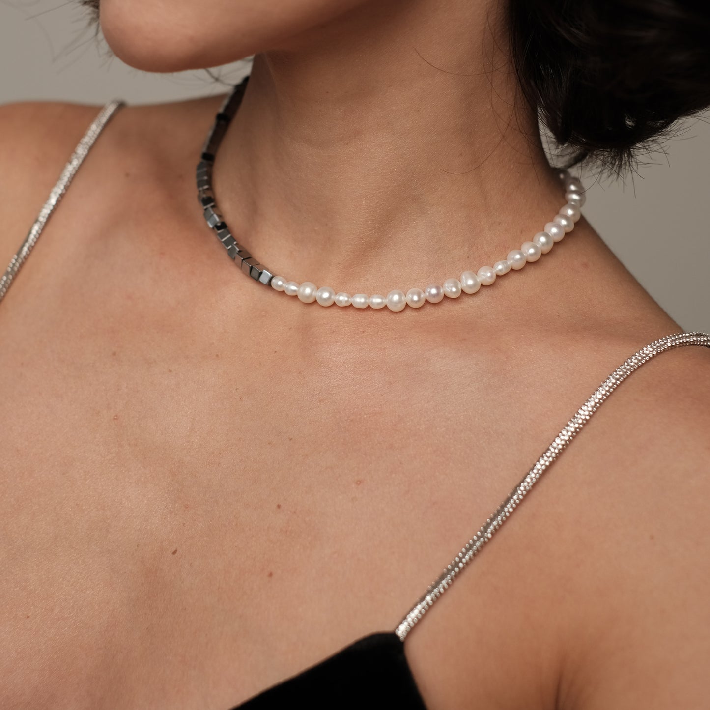 Natural pearl and hematite necklace 1