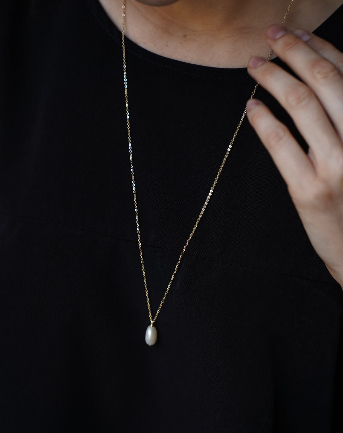Necklace with natural pearl, 60 cm