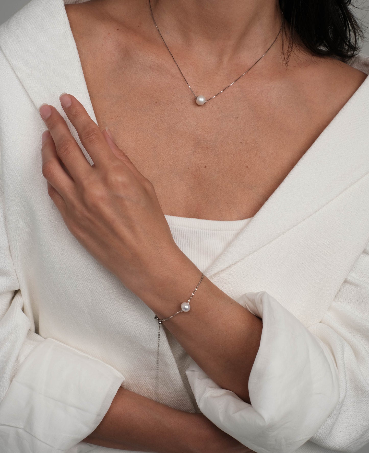 Silver plated bracelet with natural pearl "Silver"