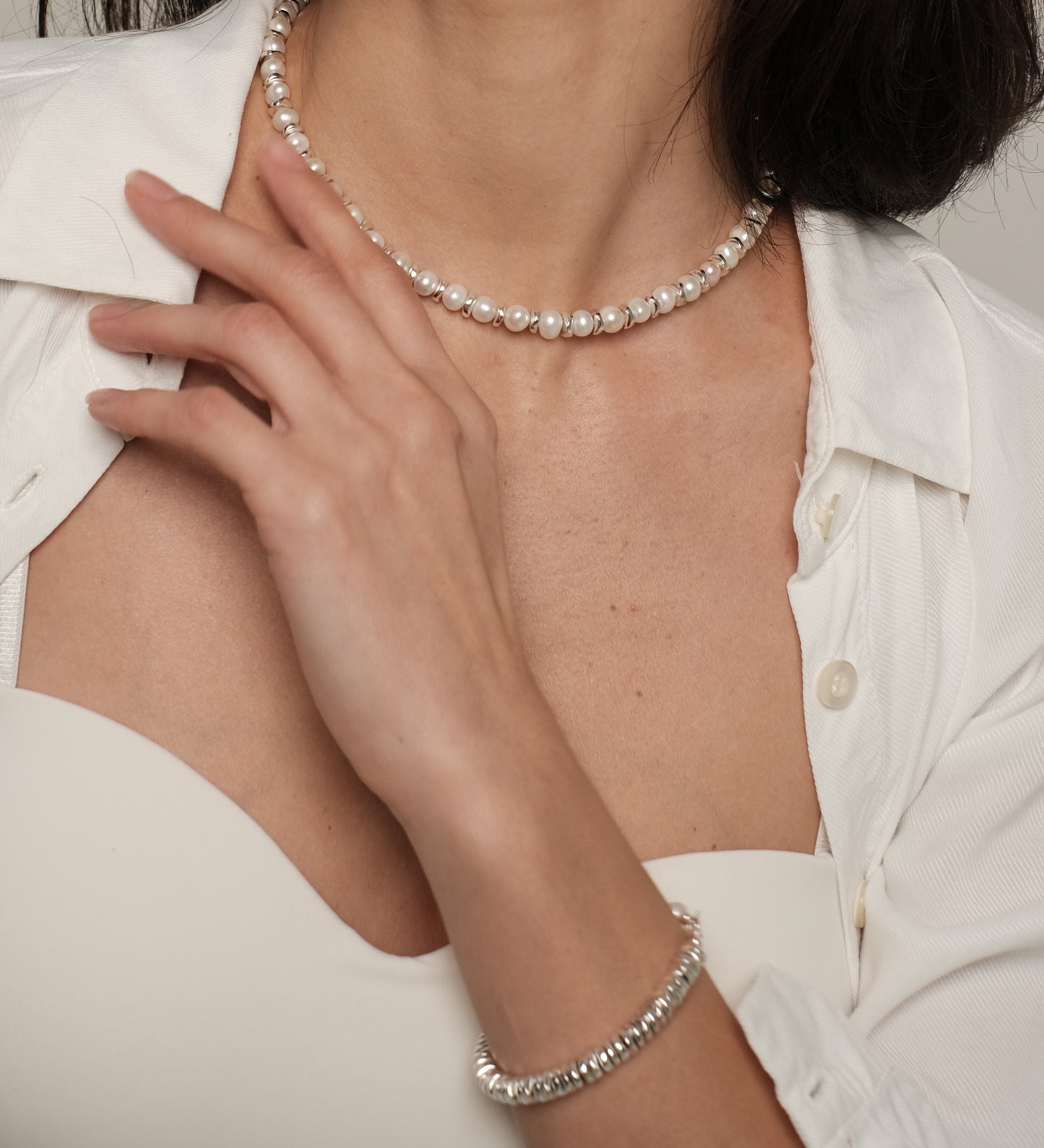 Natural pearl and hematite necklace "Silver 2"