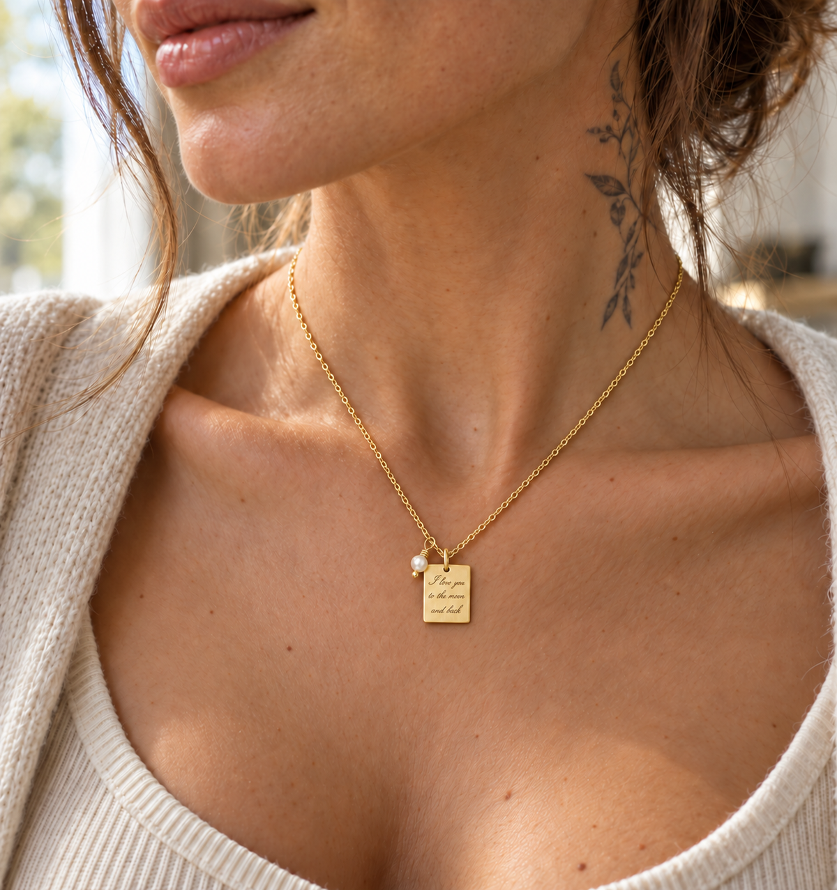 Gold plated necklace with Your engraved text + pearl