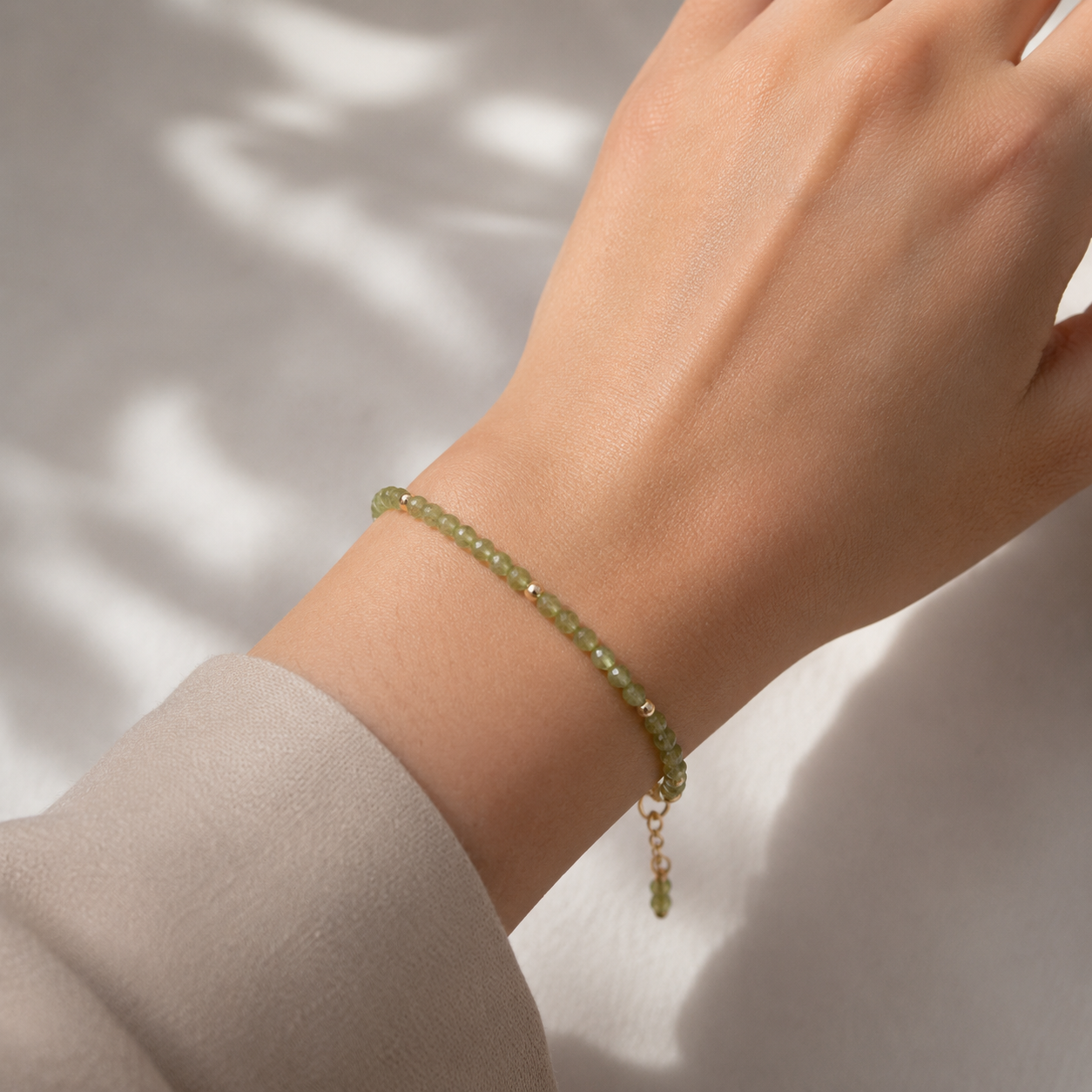 Quartz bracelet with gold plated / silver details