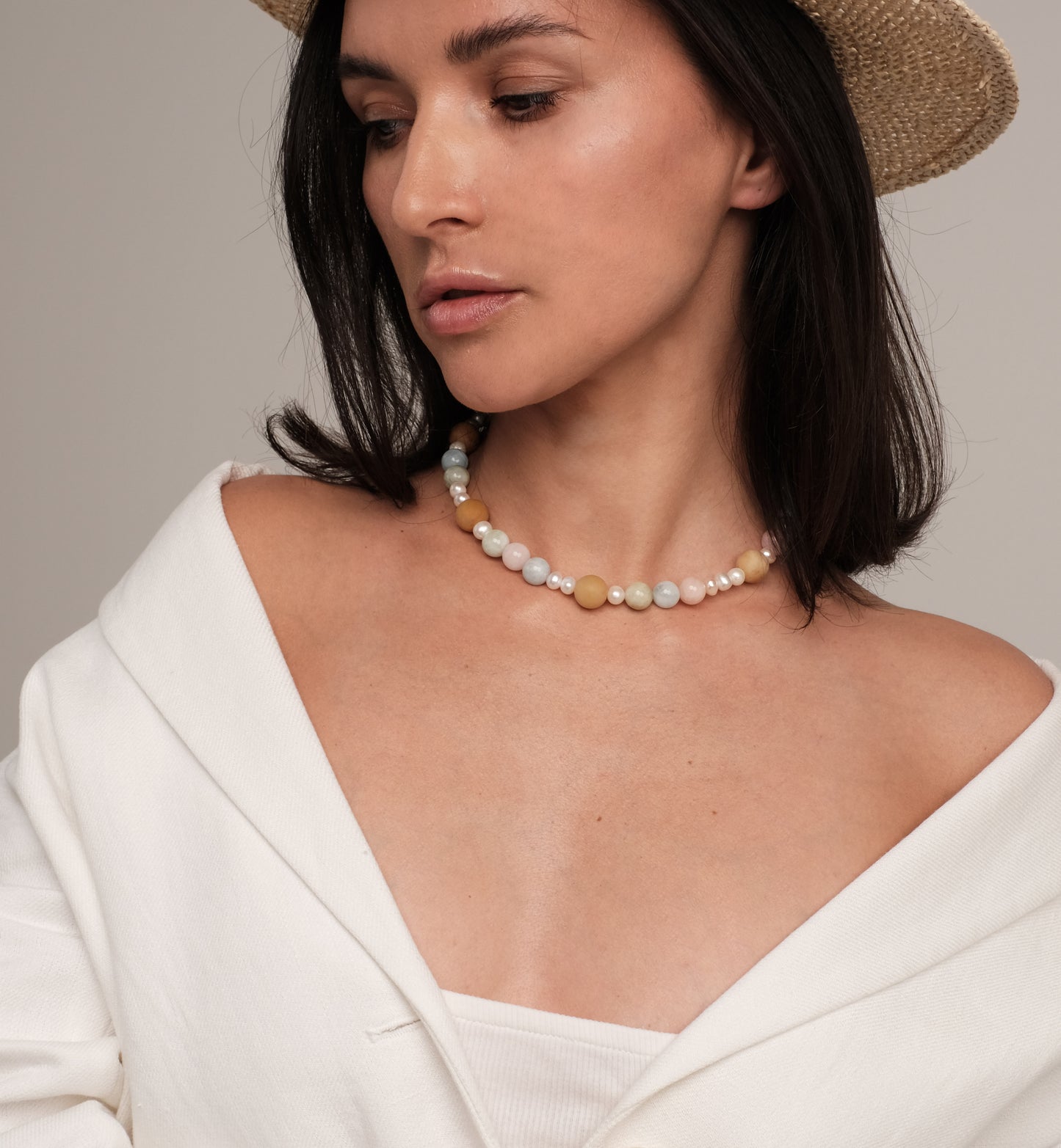 Natural gemstone and pearl necklace "Renata"