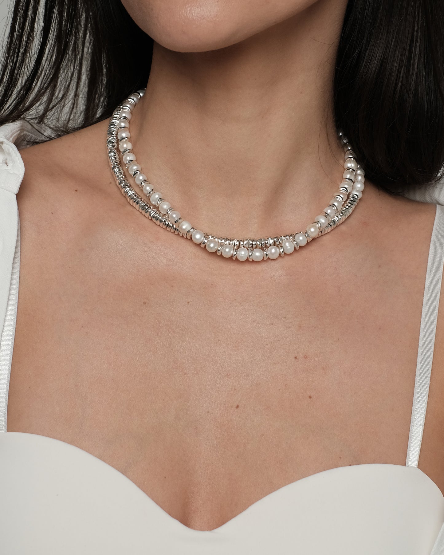 Natural pearl and hematite necklace "Silver"