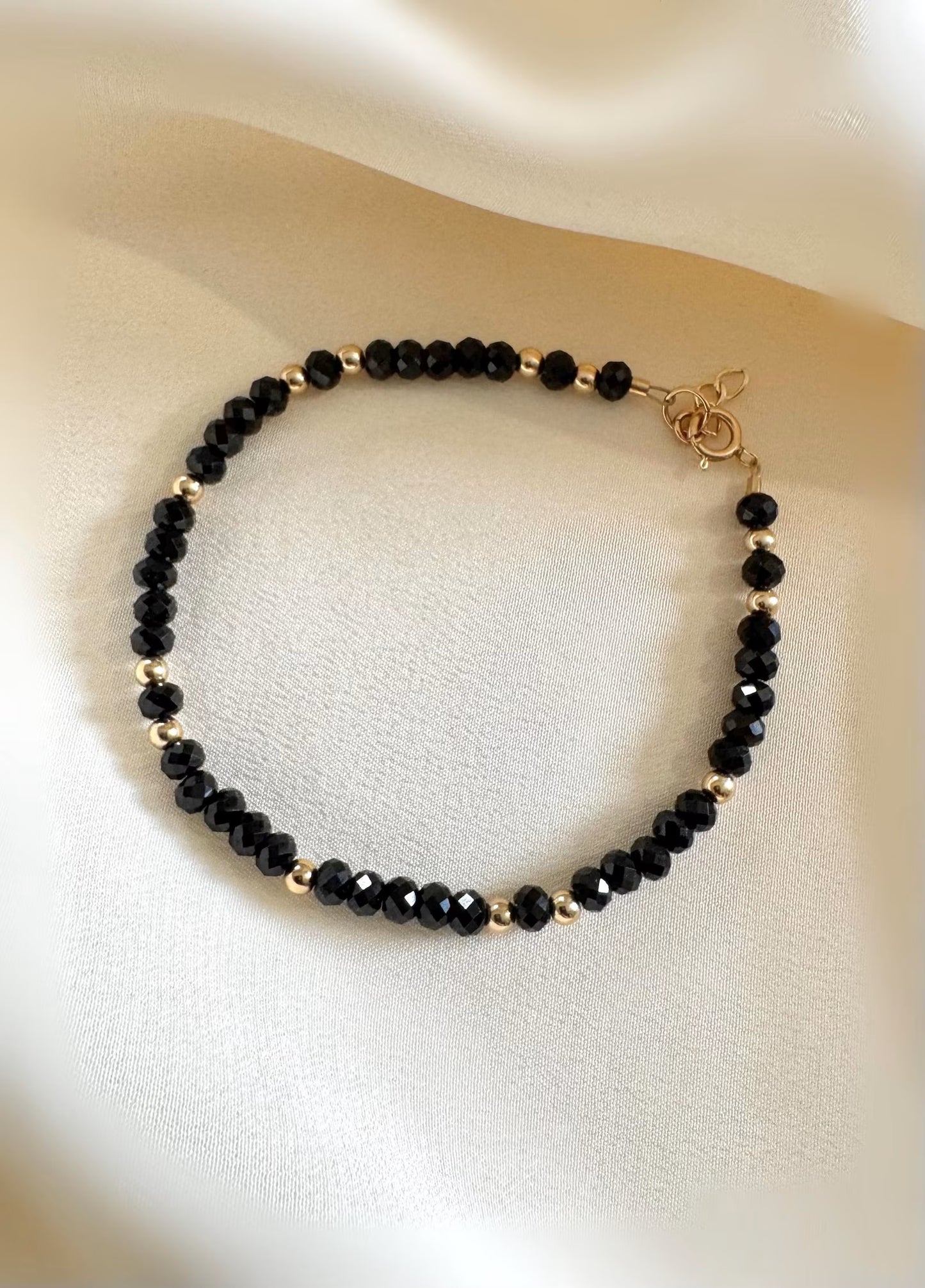 Tourmaline bracelet with gold plated / silver details