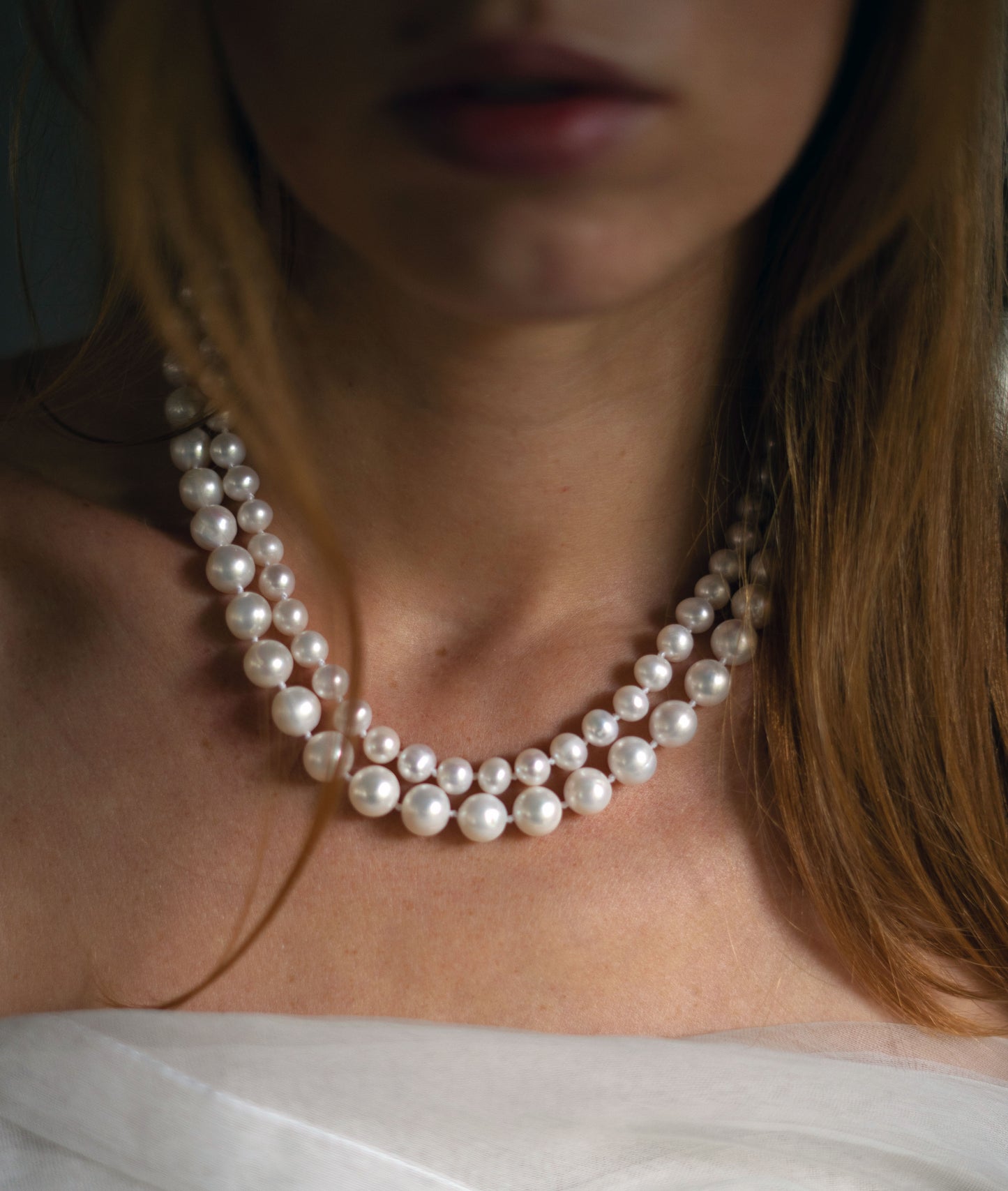 Luxurious double strand natural pearl necklace