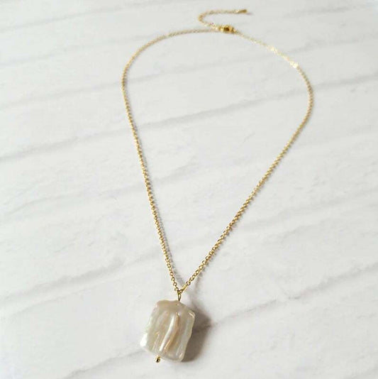 Gold plated/ Silver plated necklace with natural pearl