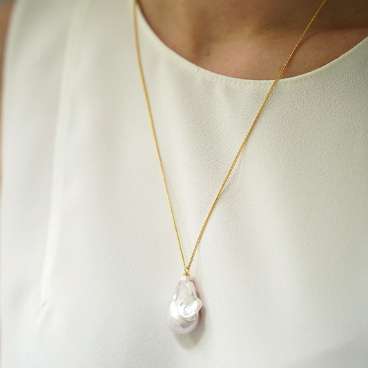 Gold plated necklace with natural Baroque pearl, 3-3.5cm
