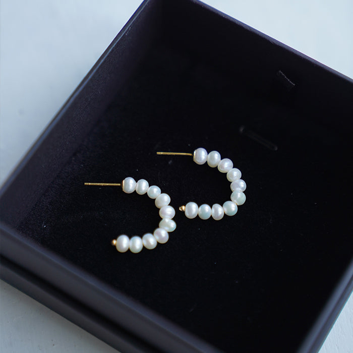 Paauksuoti auskarai su natūraliais perlais "Bella"
