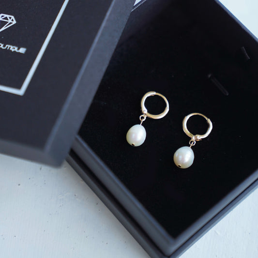 Gold plated earrings with natural pearls, 8-9mm