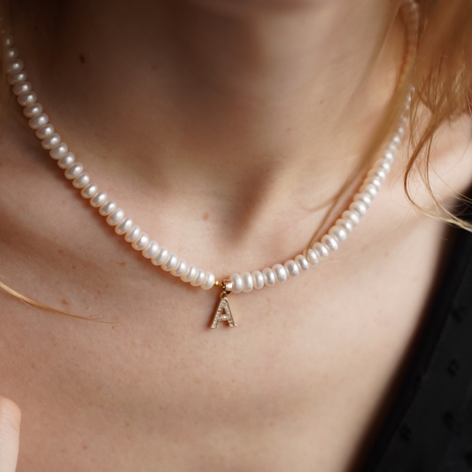 Pearl necklace with your letter