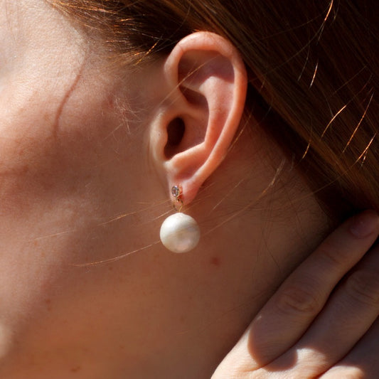 Gold plated earrings with natural pearls, 10mm