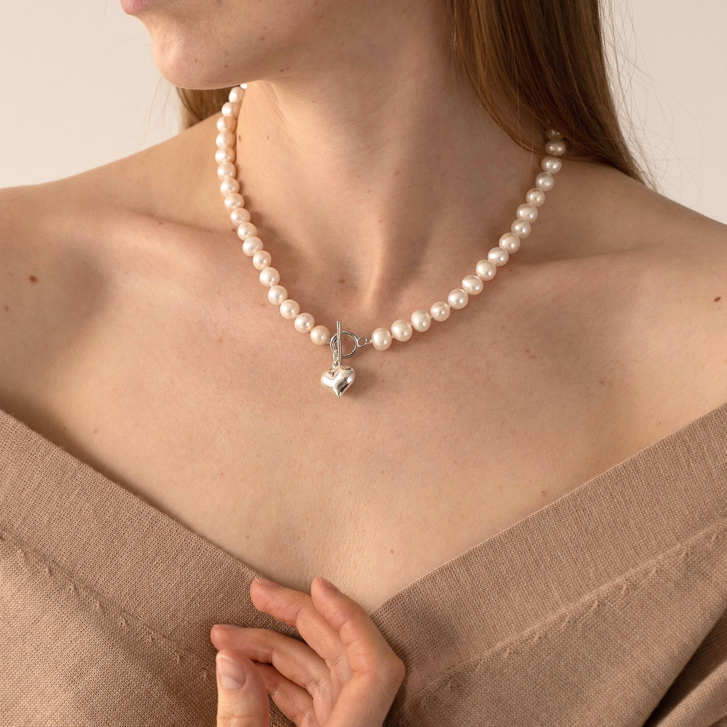 Natural pearl necklace "Silver heart"