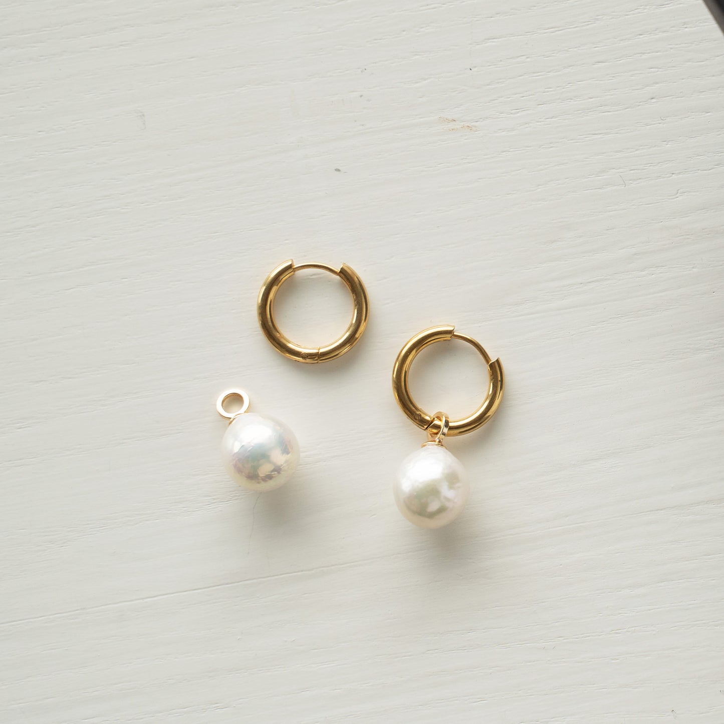 Gold plated earrings with natural pearls "Eva"