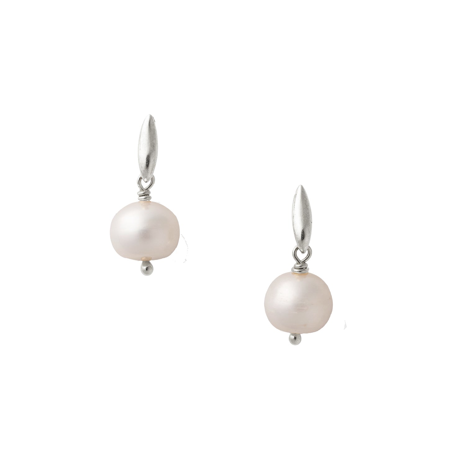 925 sterling silver earrings with natural pearls