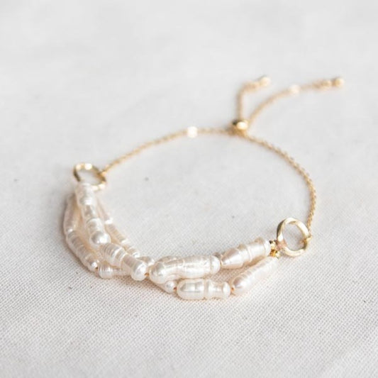 Natural pearl bracelet "Isabella"